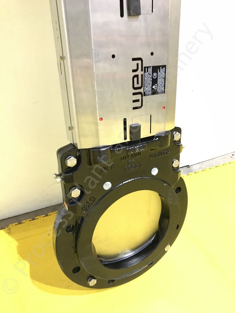 Never Used 8 inch WEY Type MFC Pneumatic Actuated Knife Gate ValvePPM Ltd